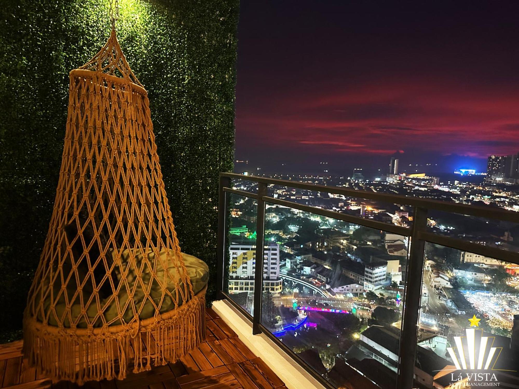 The Shore Hotel & Residences By La Vista Malacca Екстер'єр фото